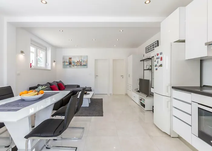Apartments Amore